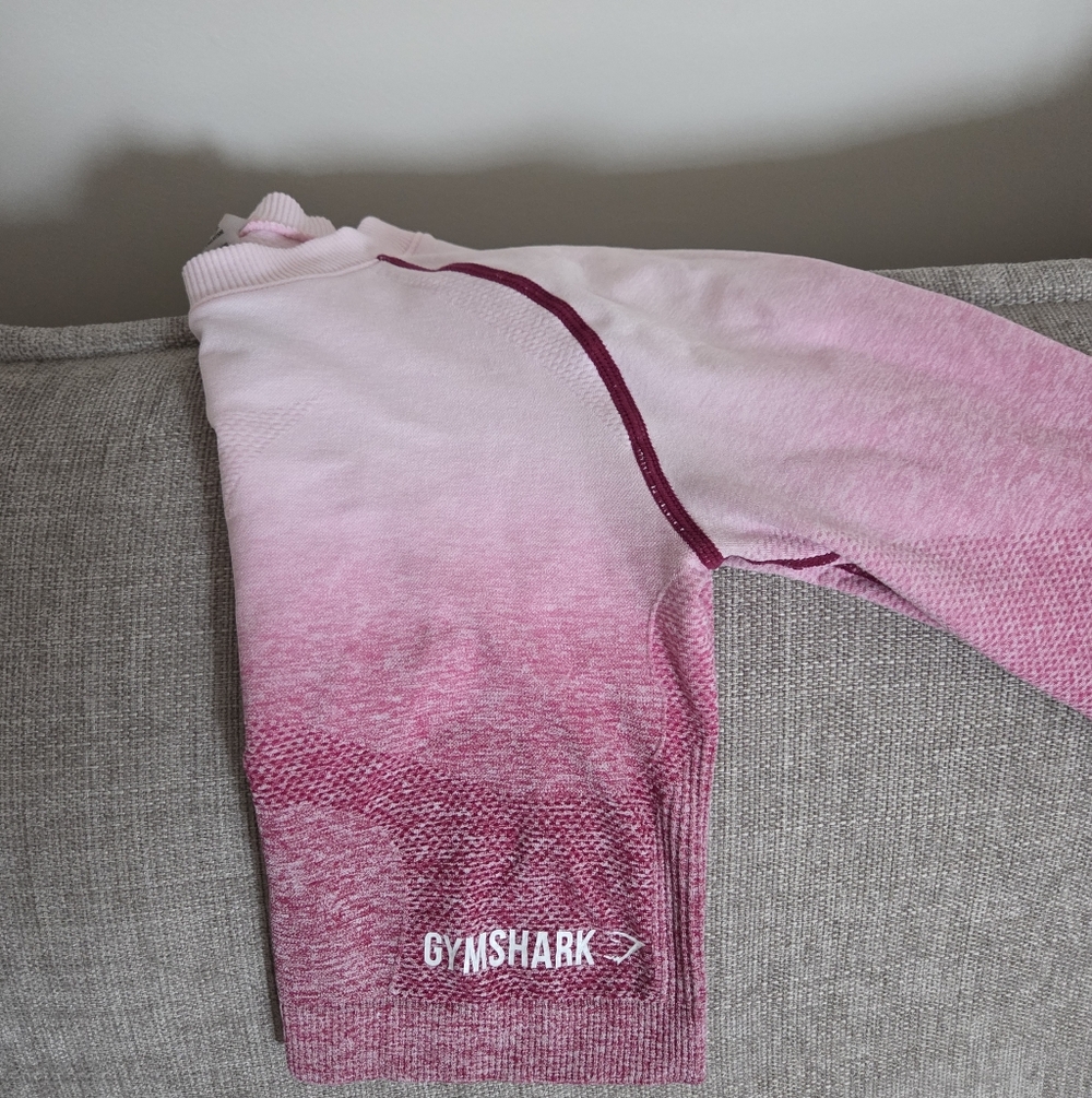 Gymshark Pink Gradient Crop Top